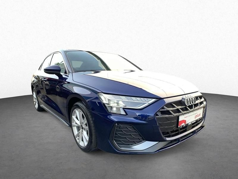 Gebraucht Audi A3 S-Line 116 PS (85 kW) 2025 Blau Limousine