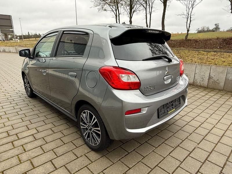 Gebraucht Mitsubishi Space Star Top 80 PS (58 kW) 2017 Grau Kleinwagen