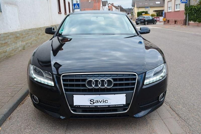 Schwarz Gebraucht 2010 Audi A5 Sportback Sport Kleinwagen | 8.499 € (Superpreis) - Bild 1/4