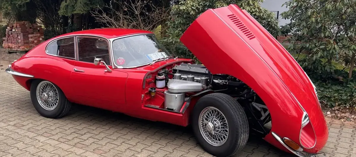 Gebraucht Jaguar E-Type 210 PS (154 kW) 1968 Rot Coupé