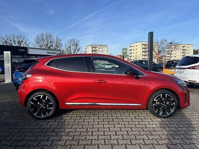 Gebraucht Renault Clio V Techno 91 PS (66 kW) 2025 Rot schwarz Limousine