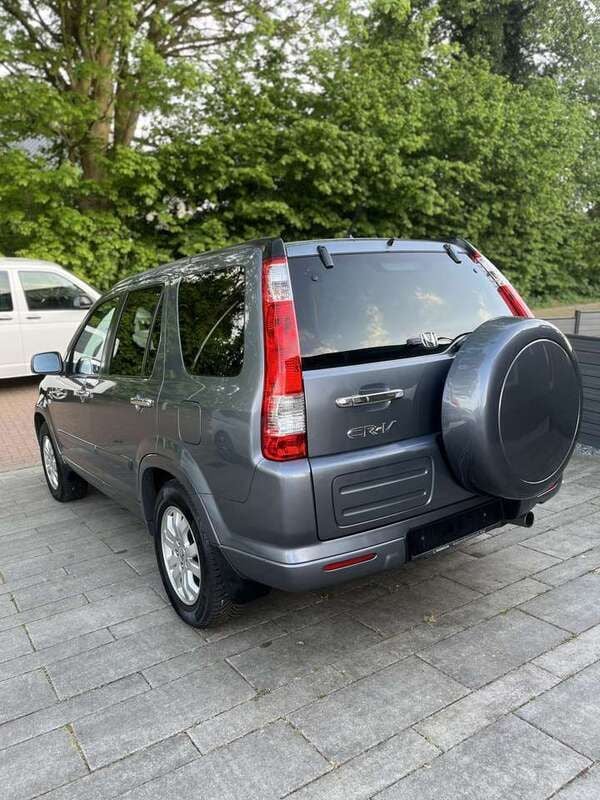 Grau Gebraucht 2006 Honda CR-V Executive SUV | 6.200 € (Teuer) - Bild 1/4