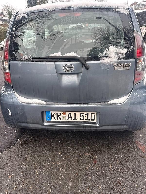 Gebraucht Daihatsu Sirion 91 PS (66 kW) 2009 Grau Kleinwagen