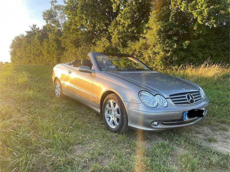 Gebraucht 2003 Mercedes CLK240 Elegance Cabrio | 9.000 € (Etwas zu teuer) - Bild 1/4