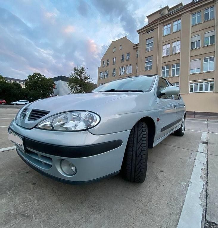 Gebraucht Renault Mégane II 107 PS (78 kW) 2002 Grau Limousine