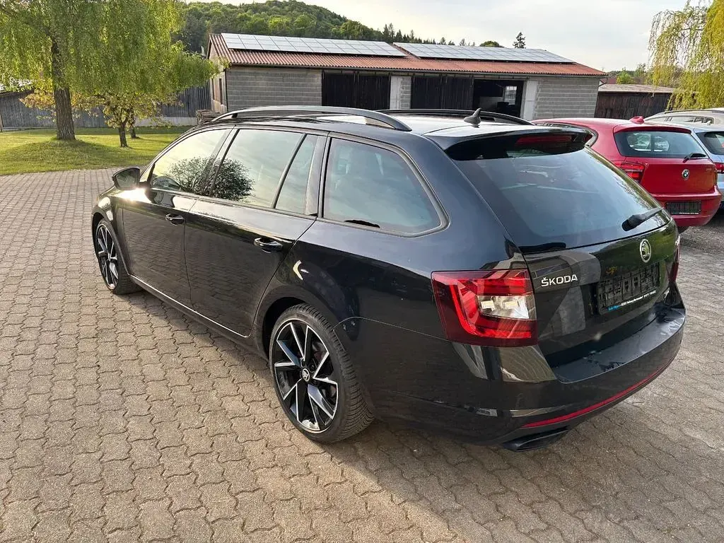 Gebraucht Skoda Octavia RS 184 PS (135 kW) 2019 Schwarz Kombi