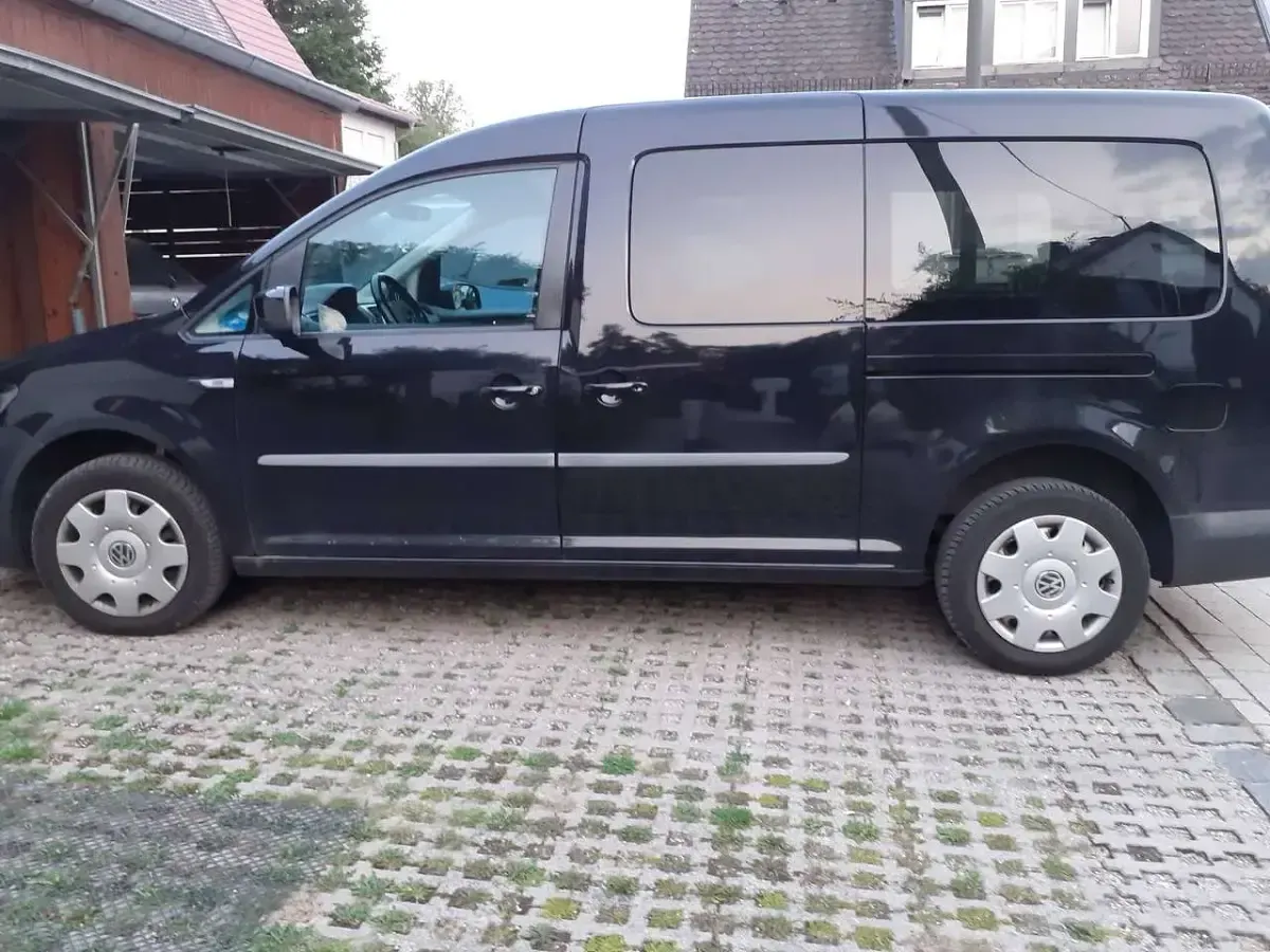 Gebraucht VW Caddy Family 150 PS (110 kW) 2017 Van / Kleinbus