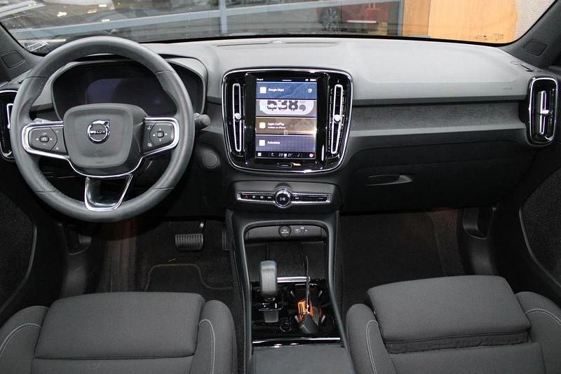 Gebraucht Volvo C40 Core 169 kW (231 PS) 2023 Schwarz SUV