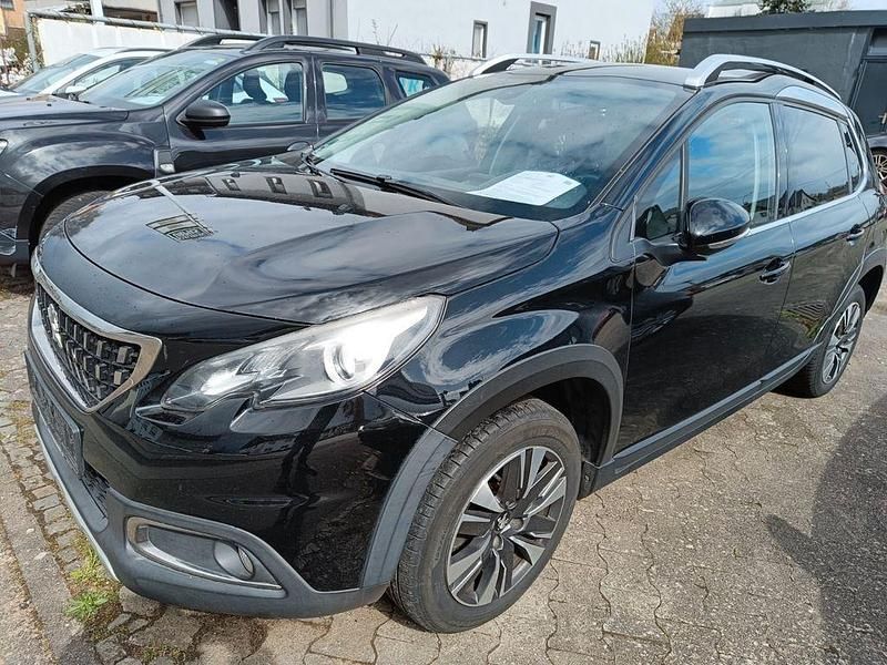 Gebraucht Peugeot 2008 Allure 110 PS (80 kW) 2016 Lackierung schwarz perla nera/ SUV