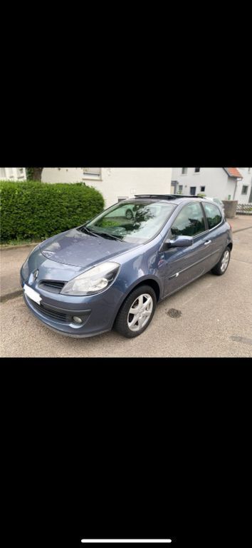 Blau Gebraucht 2006 Renault Clio II Dynamique Kleinwagen | 3.300 € (Etwas zu teuer) - Bild 1/4