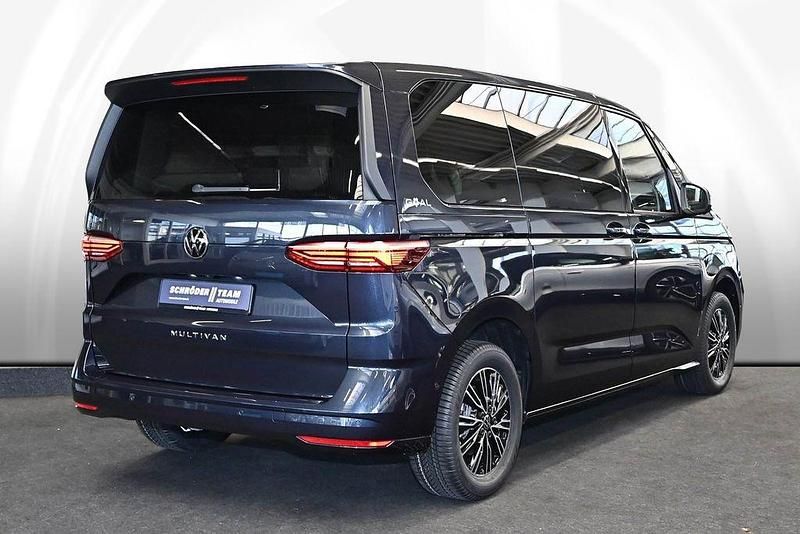 Neu VW Multivan Goal 150 PS (110 kW) 2026 Blau Van