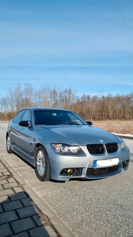 Gebraucht BMW 325 Performance 218 PS (160 kW) 2005 Andere farben Limousine