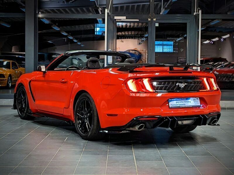 Gebraucht Ford Mustang GT 309 PS (227 kW) 2021 Rot Cabrio