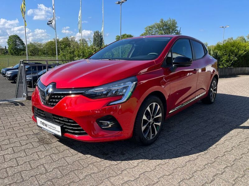 Rot Gebraucht 2022 Renault Clio V Zen Limousine | 15.980 € (Fairer Preis) - Bild 1/4