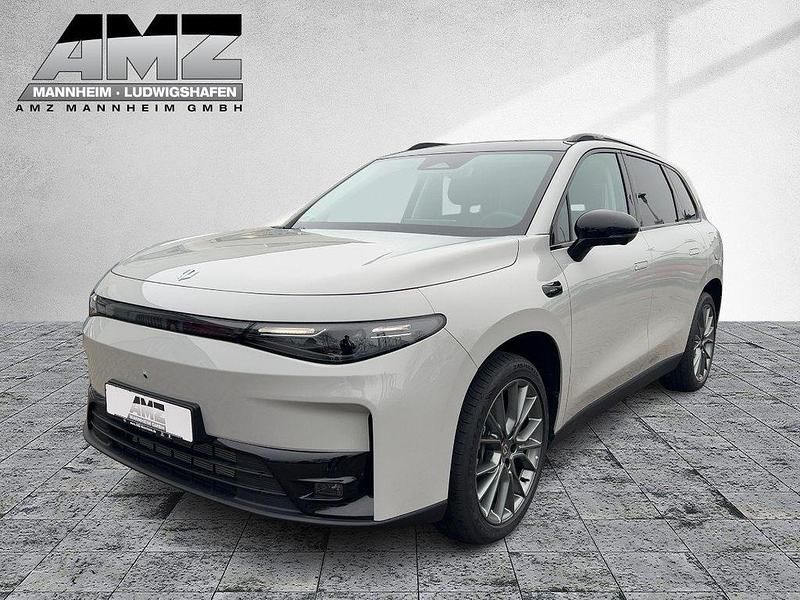 Gebraucht Leapmotor C10 215 PS (158 kW) 2025 Tundra grey SUV