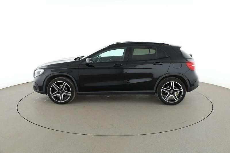 Gebraucht Mercedes GLA180 Urban 122 PS (89 kW) 2019 Schwarz SUV