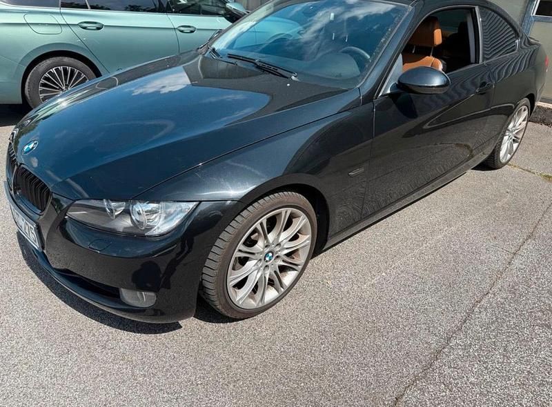 Second-hand BMW 325 Performance 218 CP (160 kW) 2006 Negru Coupe