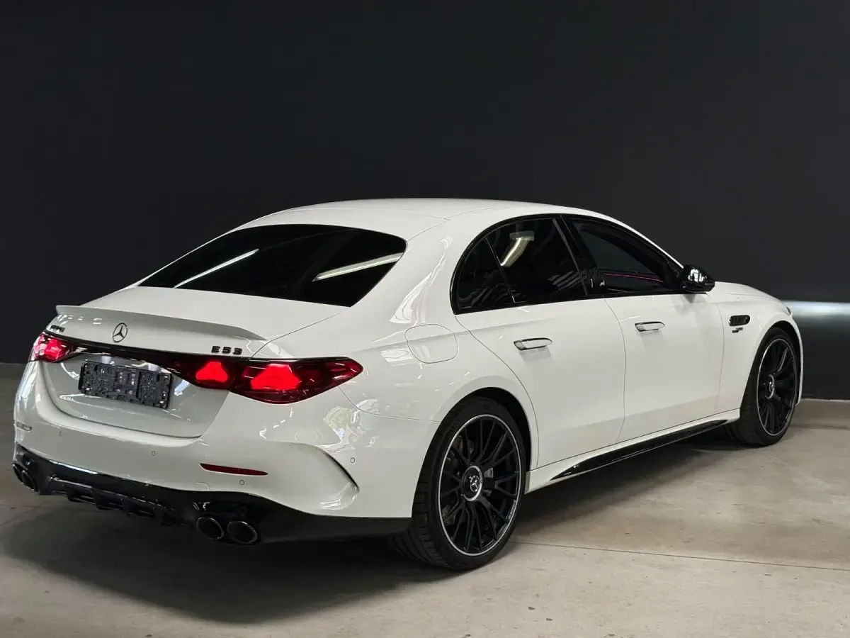 Gebraucht Mercedes E53 AMG AMG 585 PS (430 kW) 2024 Weiß Limousine