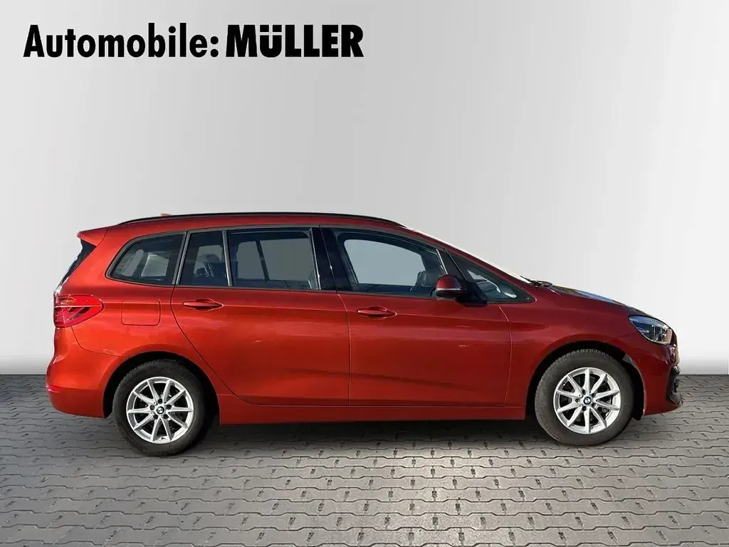 Gebraucht BMW 218 Gran Tourer 140 PS (102 kW) 2019 Orange Van / Kleinbus