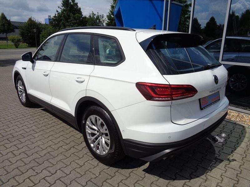 Gebraucht VW Touareg 231 PS (169 kW) 2021 Weiß SUV