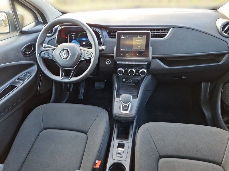 Gebraucht Renault Zoe Life 80 kW (109 PS) 2020 Arktisweiß Kleinwagen