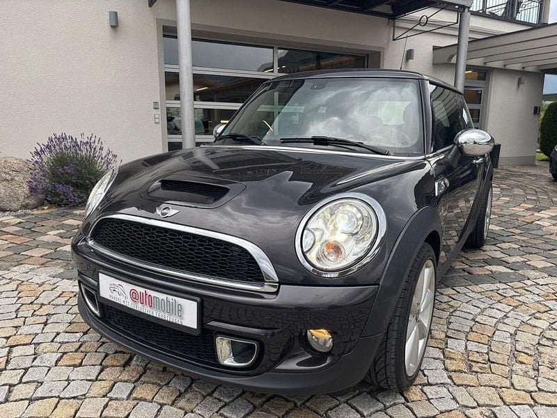 Braun Gebraucht 2013 Mini Cooper SD Kleinwagen | 9.450 € (Superpreis) - Bild 1/4
