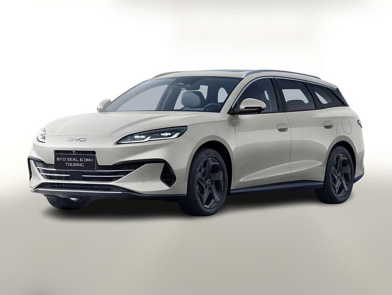 Neu BYD Seal Comfort 212 PS (155 kW) 2026 Beige Kombi