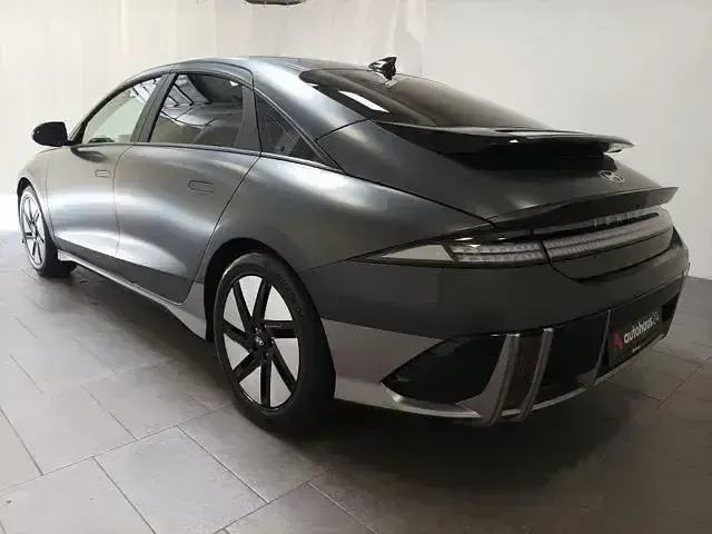 Gebraucht Hyundai Ioniq 6 111 kW (151 PS) 2024 Grau Limousine