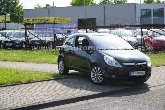 Schwarz metallic Gebraucht 2008 Opel Corsa Cosmo Kleinwagen | 3.399 € (Teuer) - Bild 1/4