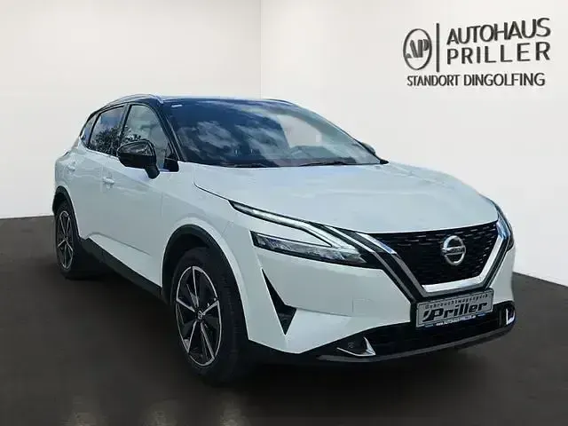 Gebraucht Nissan Qashqai Tekna 158 PS (116 kW) 2022 Weiß SUV