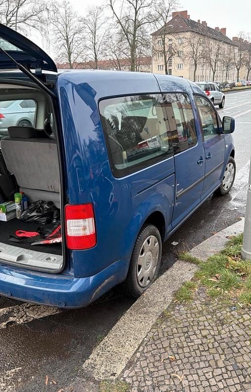 Gebraucht VW Caddy 140 PS (102 kW) 2010 Blau Van / Kleinbus
