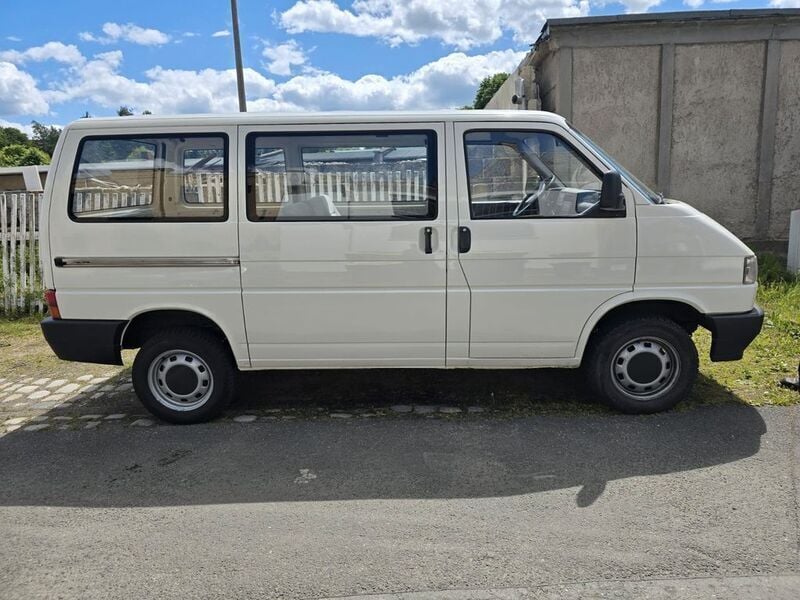 Gebraucht VW T4 69 PS (50 kW) 1990 Weiß Van