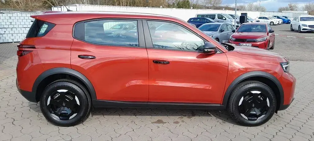 Neu Opel Frontera Edition 101 PS (74 kW) 2025 Orange SUV