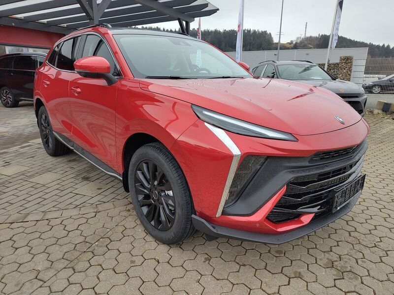 Neu DFSK Forthing 5 177 PS (130 kW) 2025 Rot SUV