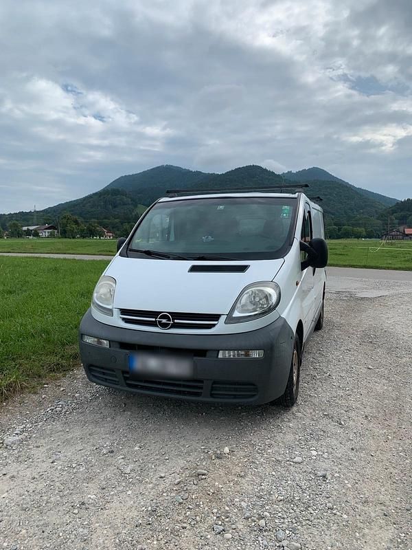 Weiß Gebraucht 2004 Opel Vivaro Van | 6.000 € (Superpreis) - Bild 1/4