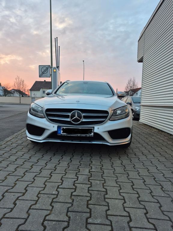 Silber Gebraucht 2015 Mercedes 220 AMG line Kombi | 11.999 € (Superpreis) - Bild 1/4