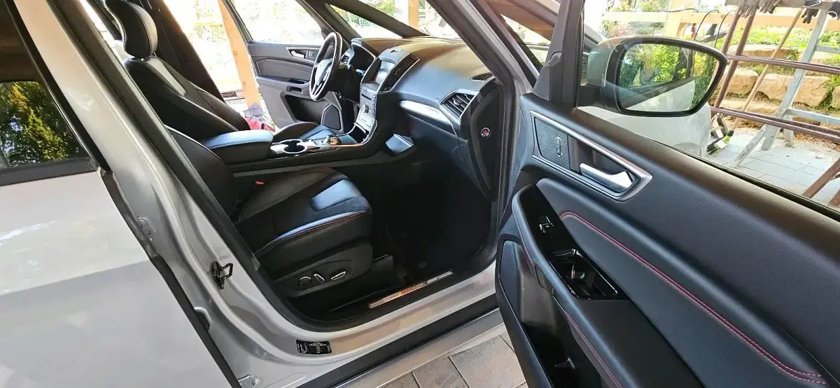 Gebraucht Ford S-MAX ST-Line 190 PS (139 kW) 2018 Silber Van / Kleinbus