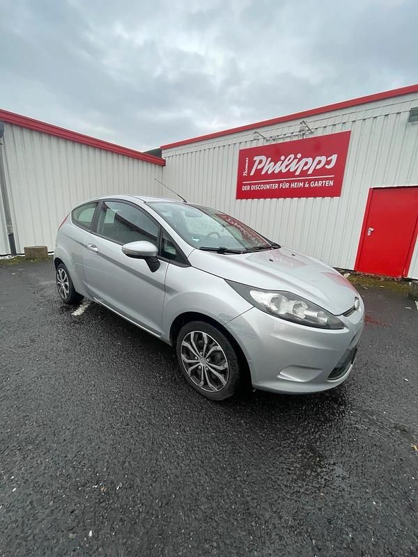 Gebraucht Ford Fiesta 2009 Silber Kleinwagen