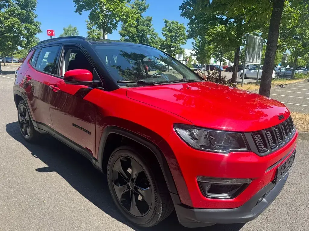 Gebraucht Jeep Compass Longitude 120 PS (88 kW) 2019 Rot SUV