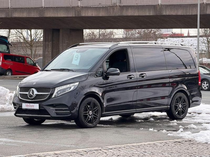 Gebraucht Mercedes V300 AMG 239 PS (175 kW) 2019 Schwarz Van / Kleinbus