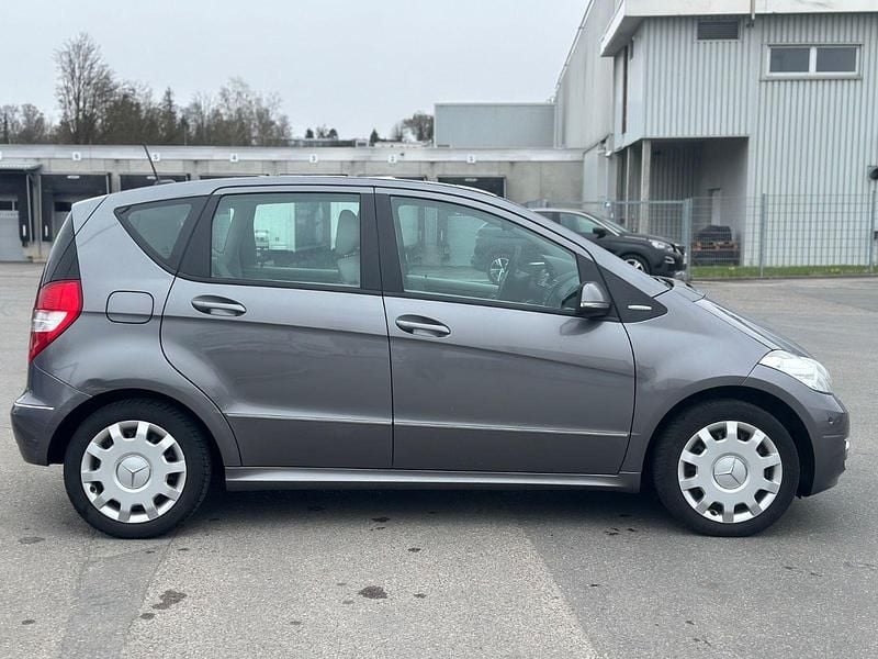 Gebraucht Mercedes A200 136 PS (100 kW) 2010 Kleinwagen