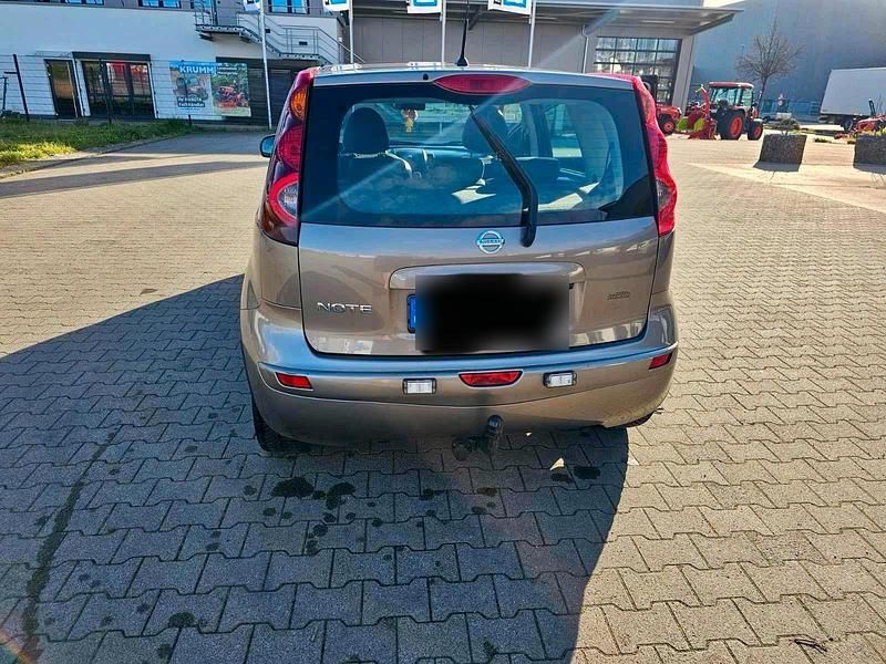 Second-hand Nissan Note 110 CP (80 kW) 2011 Hatchback