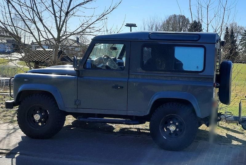 Gebraucht Land Rover Defender 122 PS (89 kW) 2007 Grün SUV