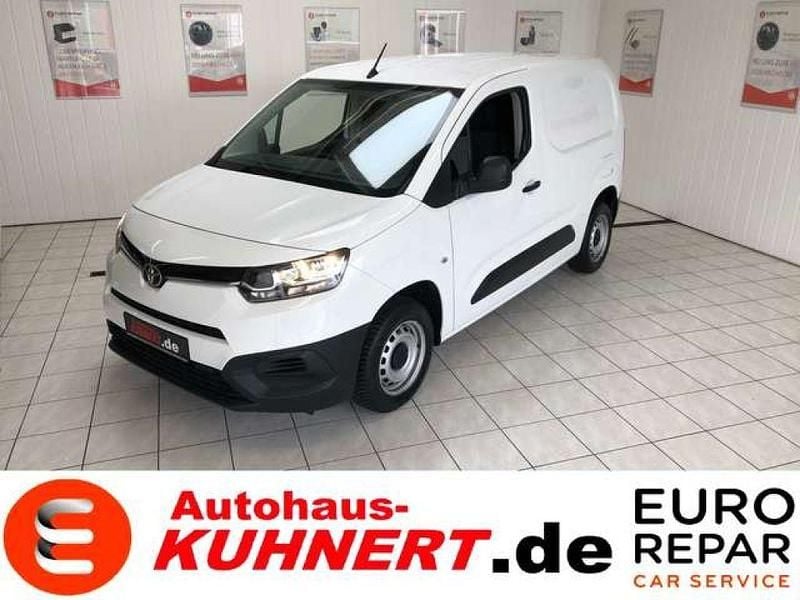 Schaum weiß Gebraucht 2022 Toyota Proace City City Van | 16.500 € (Guter Preis) - Bild 1/4