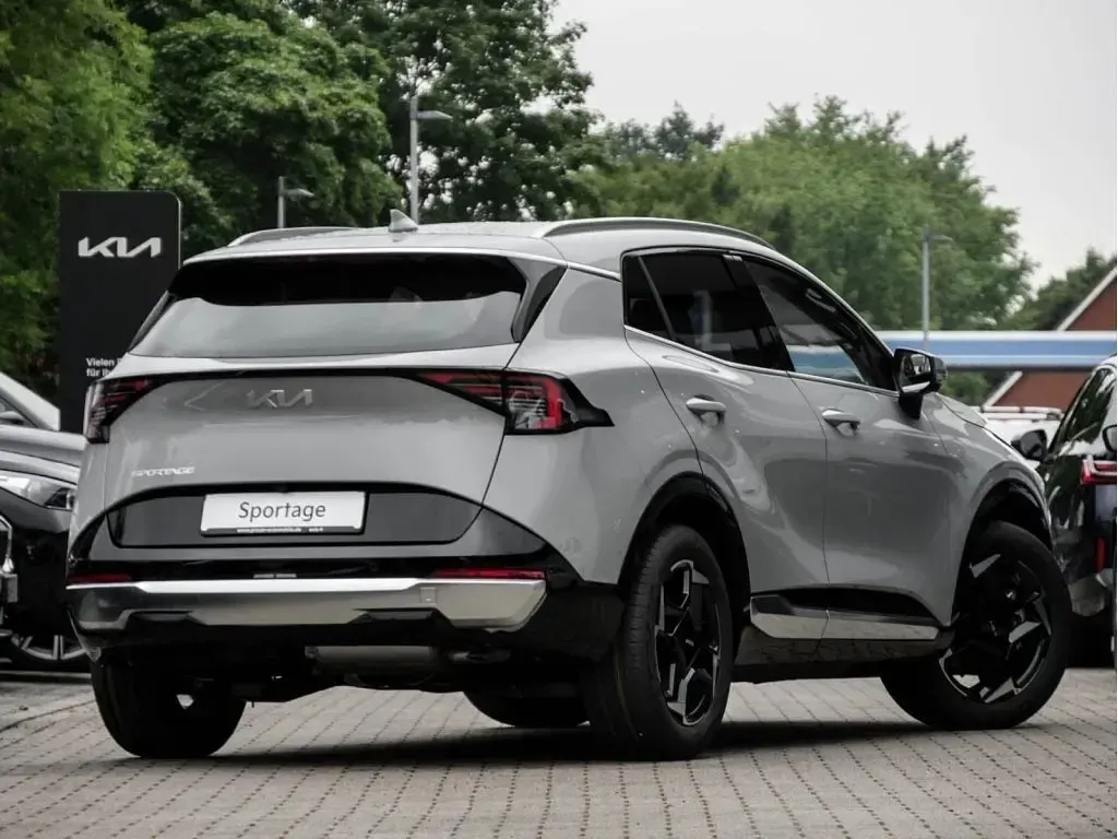 Neu Kia Sportage Spirit 150 PS (110 kW) 2026 Grau SUV