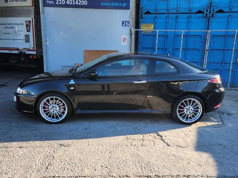 Gebraucht Alfa Romeo GT Distinctive 241 PS (177 kW) 2005 Schwarz Coupé