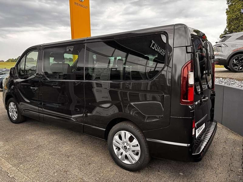 Usata Renault Trafic Evolution 110 CV (80 kW) 2024 Nero Monovolume