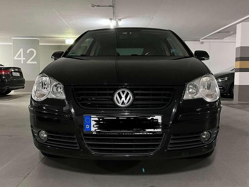 Schwarz Gebraucht 2008 VW Polo United Limousine | 2.750 € (Etwas zu teuer) - Bild 1/4
