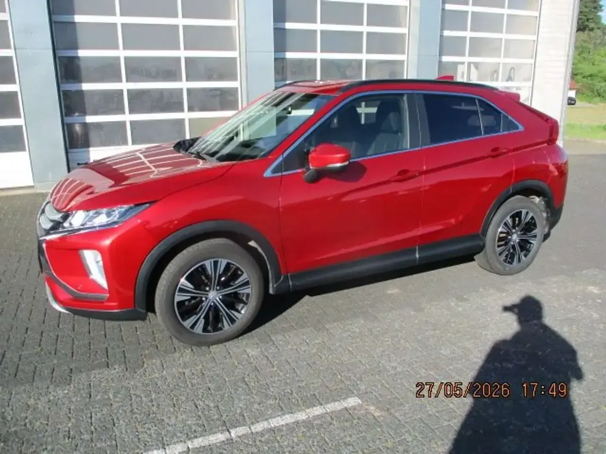 Used Mitsubishi Eclipse Cross 163 HP (119 kW) 2020 Red SUV