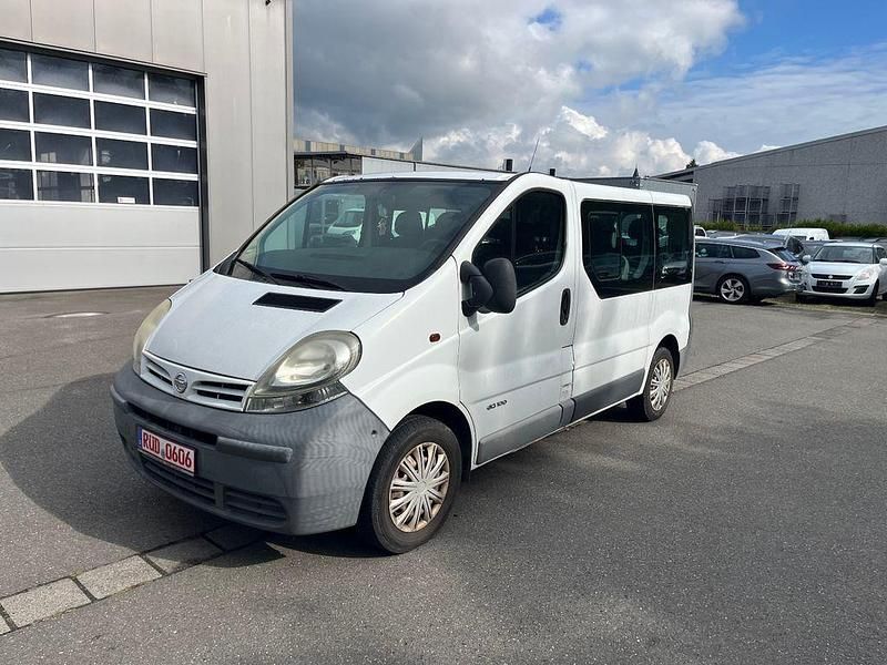 Gebraucht Nissan Primastar 101 PS (74 kW) 2003 Weiß Van / Kleinbus